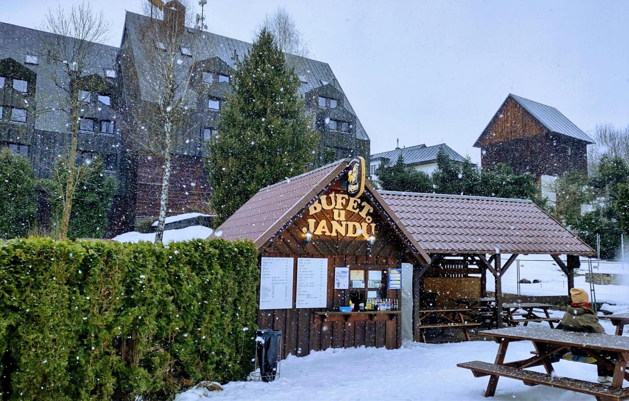 Sporthotel Bohemia Рокицани Экстерьер фото